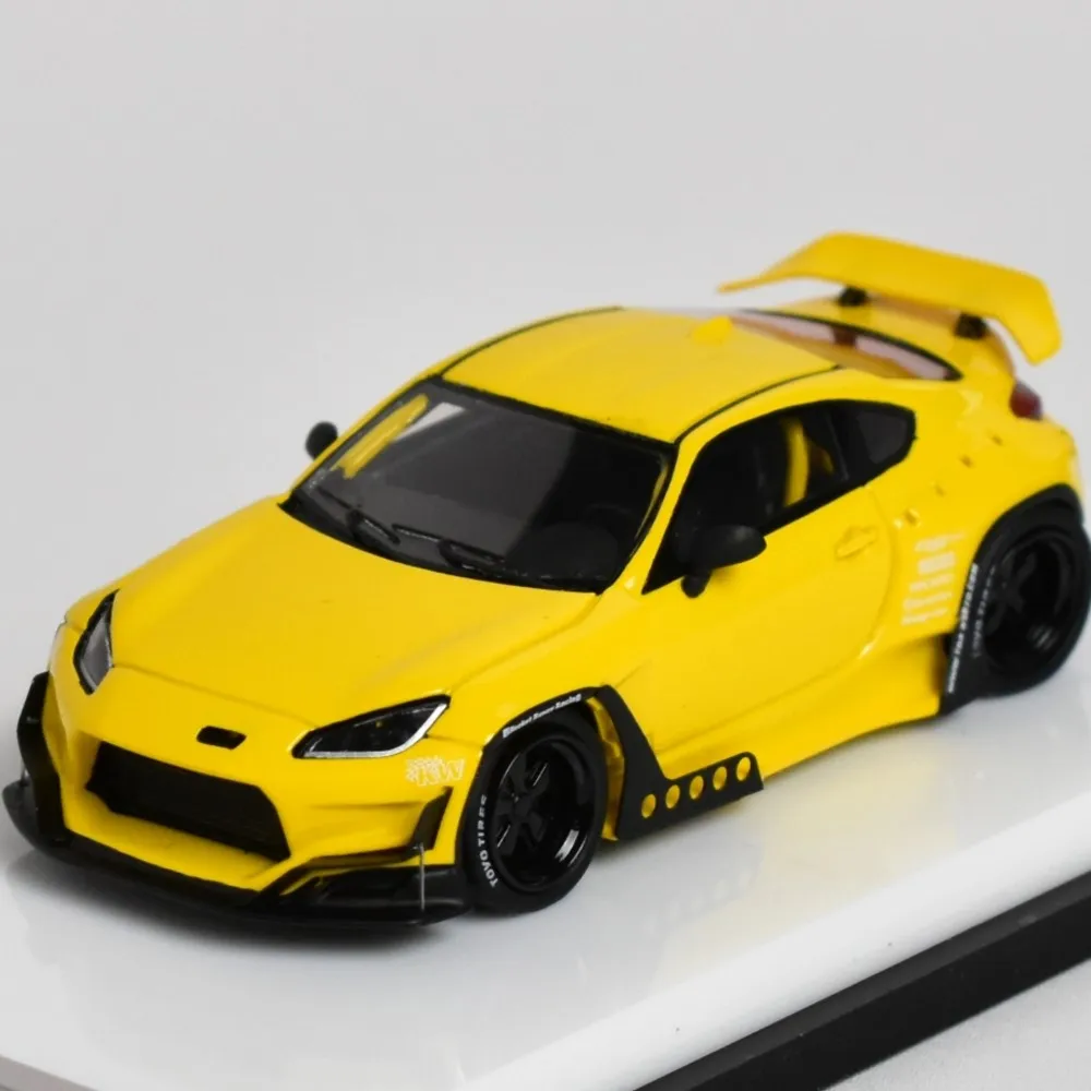 

SM Scalemini 1:64 Collection GR86 Gifts for Teenagers Resin Diecast Model Car