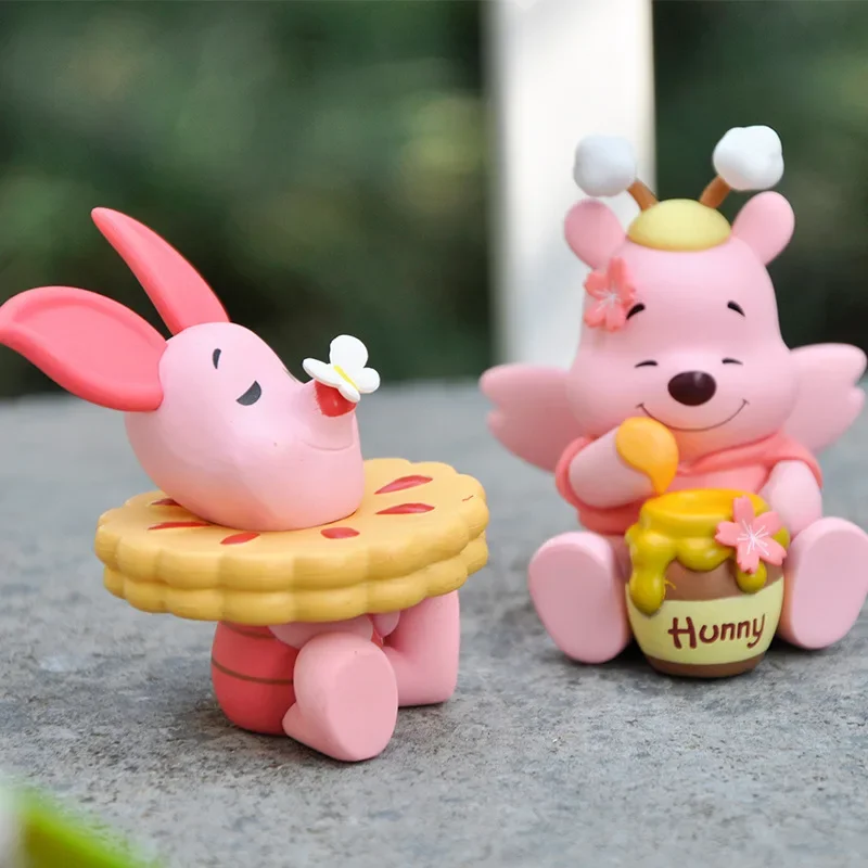 Disney-figura de Winnie the Pooh Piglet Q, modelo de Pvc, decoración de escritorio, juguete para niños, postre, helado, miel