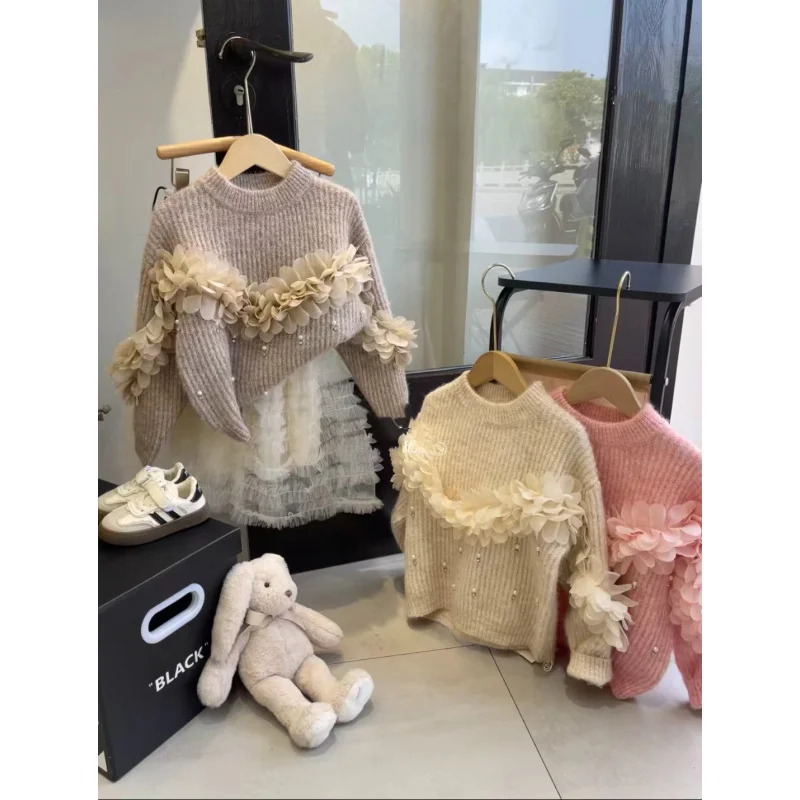 

Girls2025Autumn Winter New Stylish Patchwork 3D Flower Heavy Embroidery Knitted Sweater Super Beautiful Soft Versatile Sweater