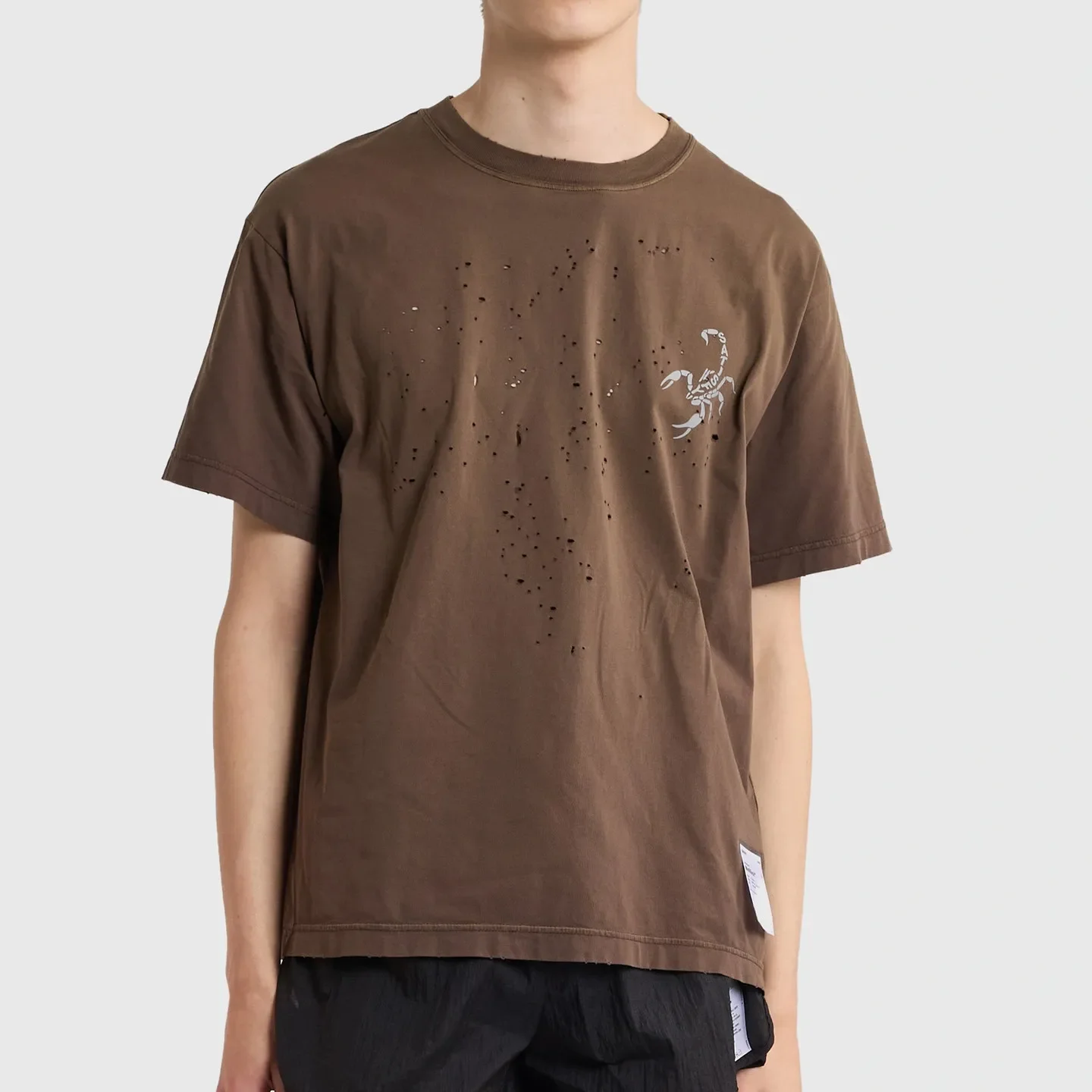 Satisfy Running Wormhole Scorpion Reflective Print Short Sleeve T-Shirt