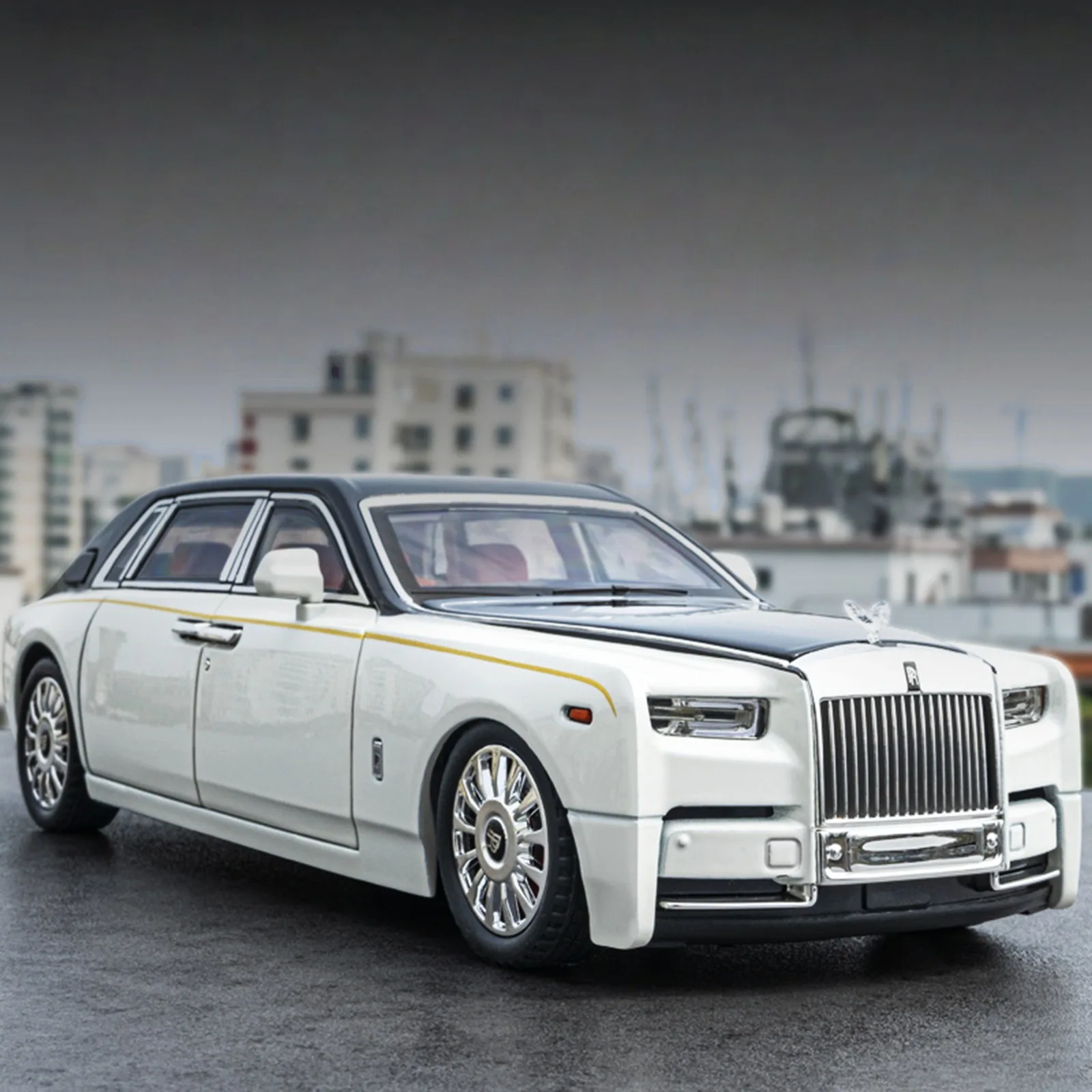 

Машинка-модель Phantom 1:18, литая под давлением, с функцией отката, лимузин, из цинкового сплава, металлическая игрушка для детей, подарки, коллекция