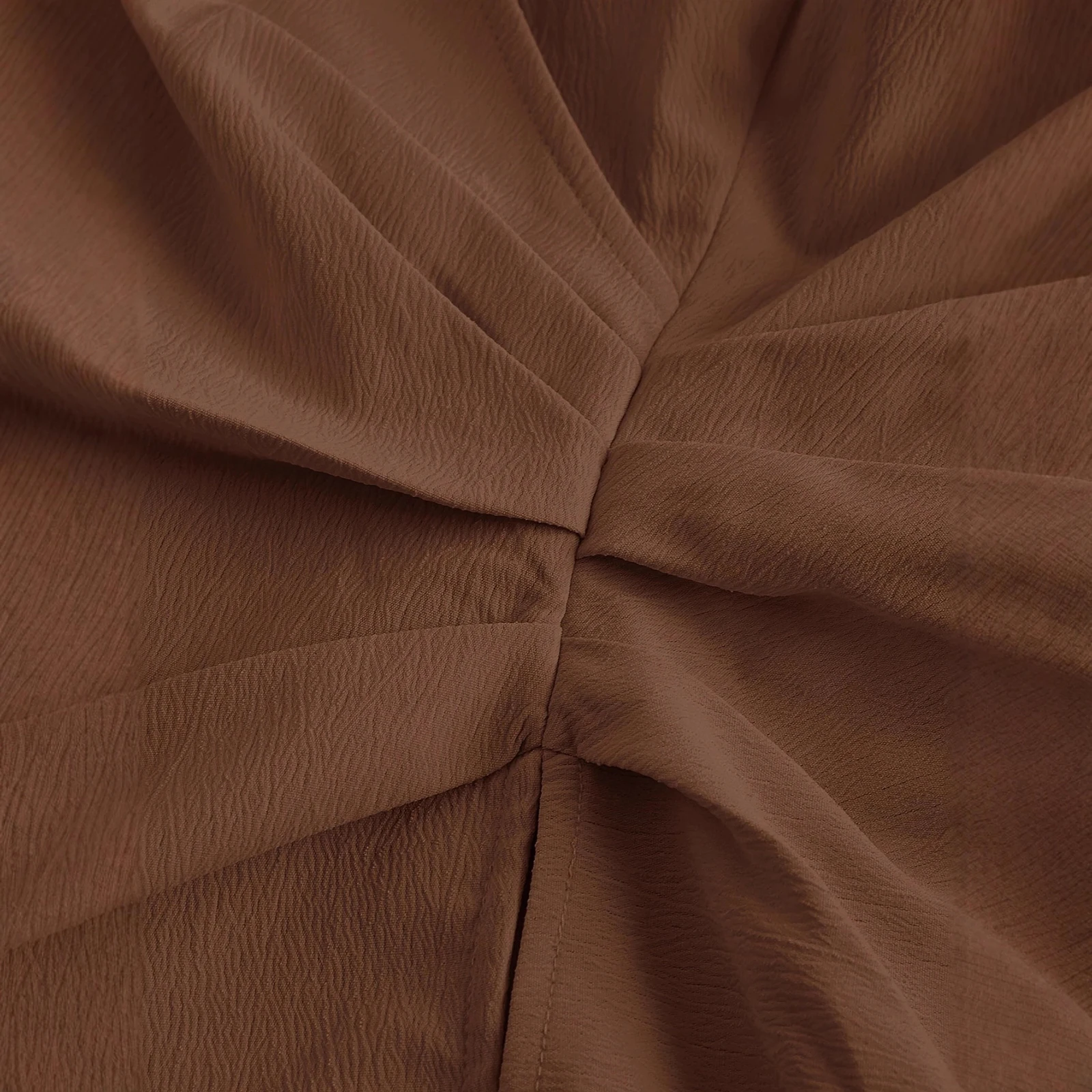 Kollektion 2025, langärmliges Oberteil mit Kragen und asymmetrischer Taille für Damen, modische einfarbige Herbsthemden mit V-Ausschnitt