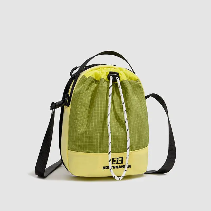 

Рюкзак с блочным шнурком, водонепроницаемый нейлоновый регулируемый плечевой ремень, большая вместимость для ежедневных поездок, дорожный кошелек, легкий вес