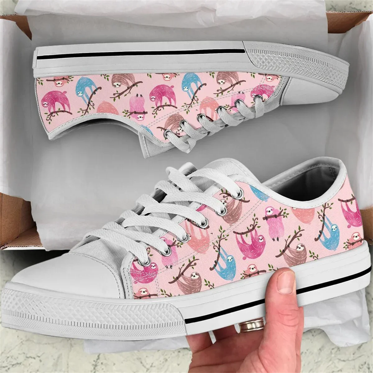 Pink Cartoon Sloth Design Brand Designer Canvas Sneakers Light Breathable Flat Shoes For Women Student Daily Shoes