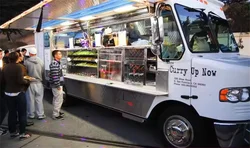 Electric Food Truck with Full Kitchen Waffle Hotdog Food Cart Ice Cream Refrigerator Truck Fruit Salad Container Bar Restaurant