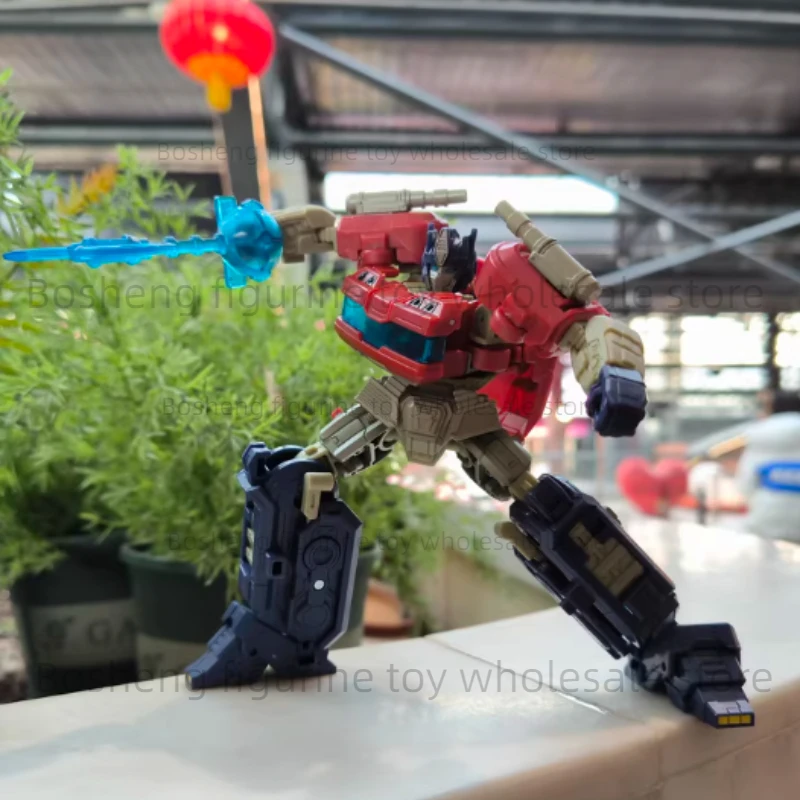 

В наличии Hasbro Transformers Studio Series Deluxe Transformers: One 112 Optimus Prime, 6-дюймовая фигурка, подарок на день рождения для мальчика, модель