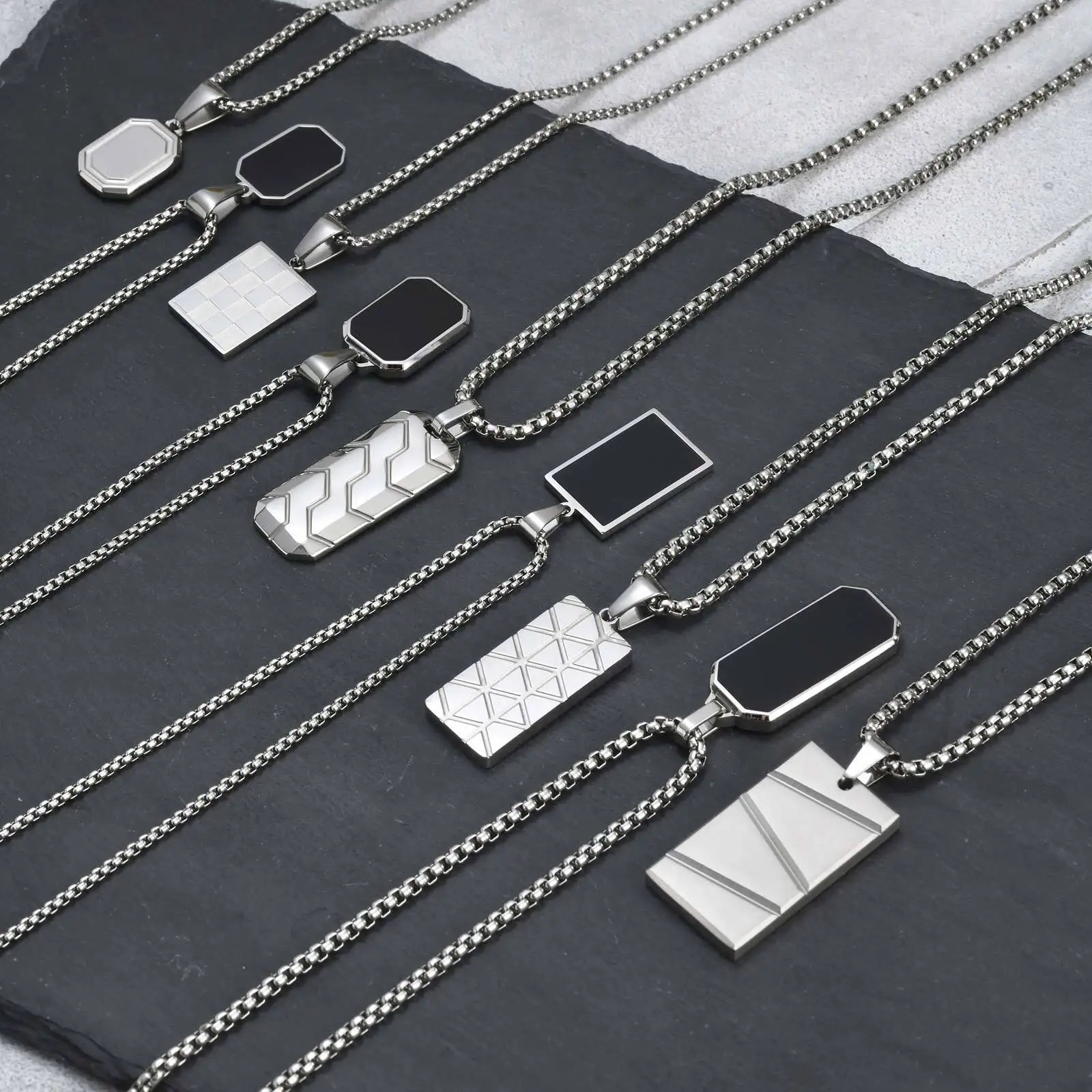 Vnox Kleine Dogtag-Anhänger Halsketten für Männer, Schwarz-Silberfarbener Edelstahl Militär-Erkennungsmarke mit Kastenkette Geschenk für Ihn – Detail 4