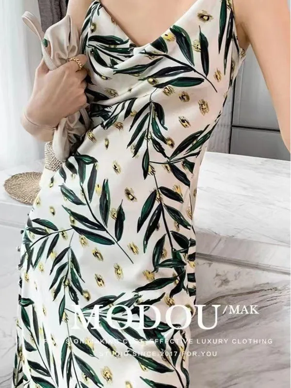 Beach Holiday Flower Strap Dress for Women's 2024 Summer New Fashion and Fresh Leisure Countryside Style Waist Long Dress XWZ1