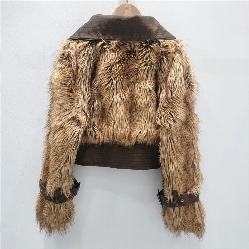 WTHT 신상 트렌디 여성용 플러시 스플라이스 PU 가죽 인조 모피 재킷 2025 겨울 라펠 긴 소매 벨트 디자인 코트 여성용 1LS2694