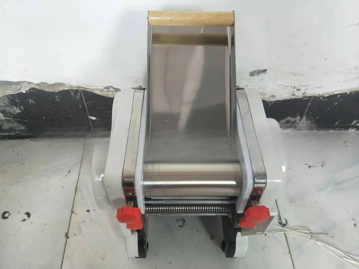 

10V Small Noodle Press, Commercial Wet Noodle Machine, Electric Noodle Press Kneader