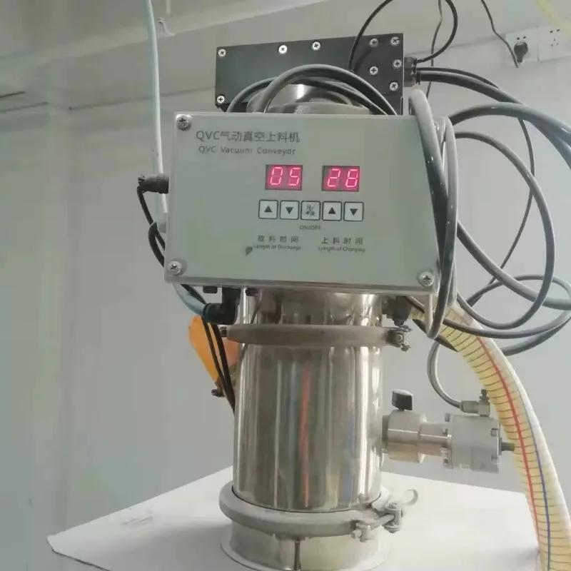 QVC Automatic Vacuum Powder Feeder For Food Pharmaceutical Lithium Battery And Plastic Granule Conveying