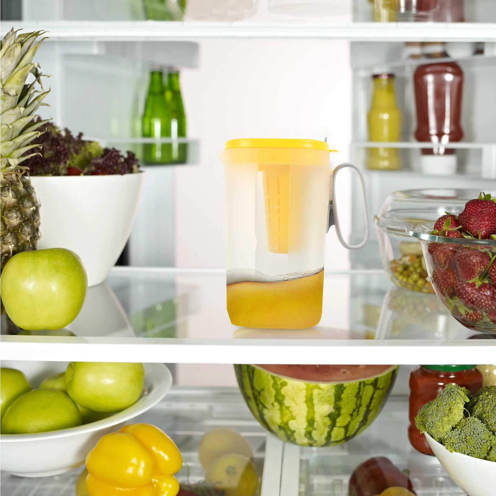 

Large Capacity Household Water Pitcher Bubble Tea Kettle Plastic Pitcher for Kitchen Use in Holding Juice Milk Tea Wine