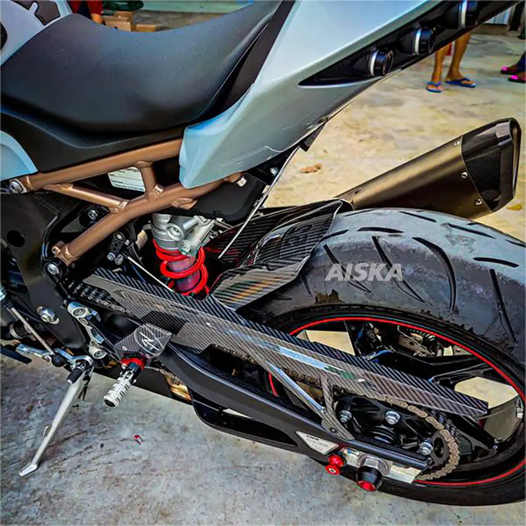 Carbon Fiber Rear Fender Guard Mudguard With Chain Guard Motorcycle For BMW S1000RR M1000RR S1000R M1000R 2019 - 2022 2024 2023