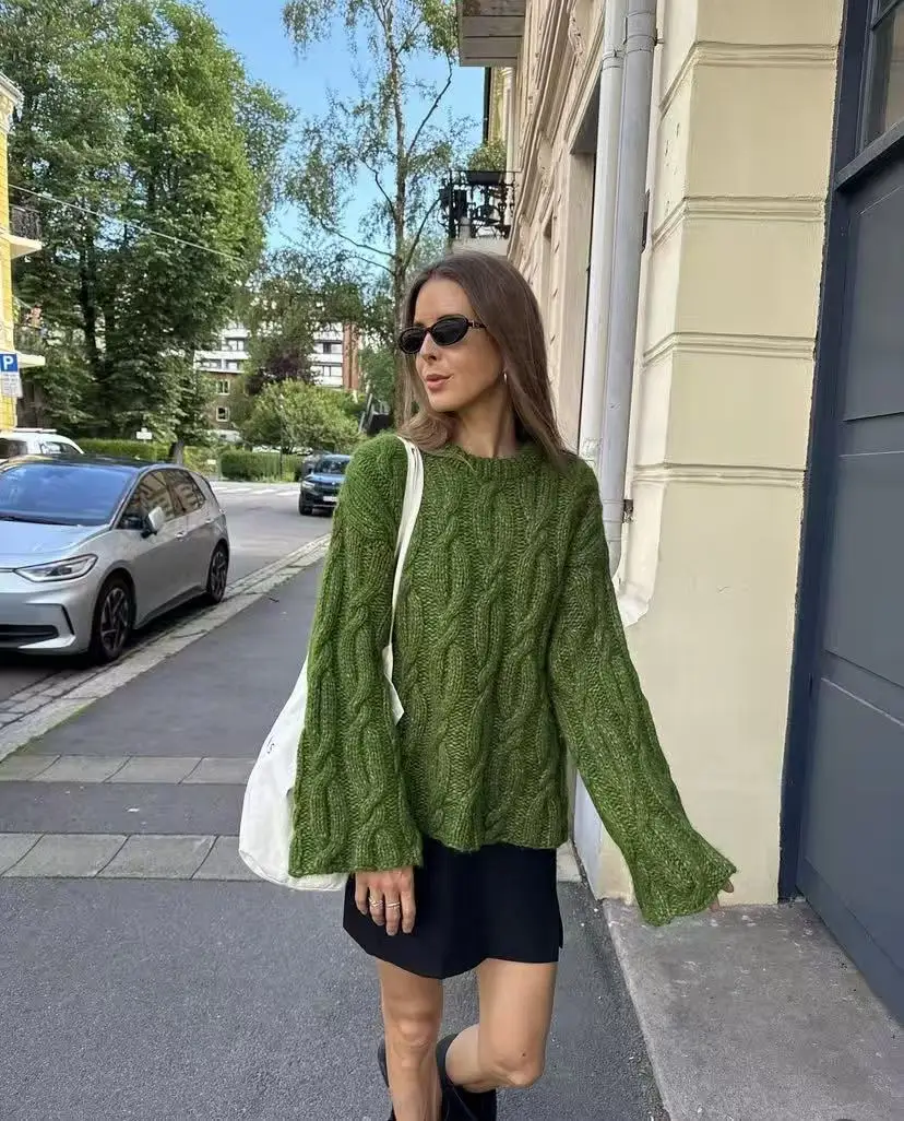 

Spring new wool round neck pullover sweater, loose and exquisite women's sweater, simple patterned women's sweater