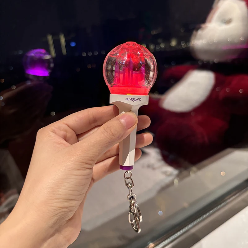 Kpop GIDLE Mini Light Stick Keychains Creative Castle VER 2 Lights Keyrings Bag Pendant Key Tings Fans Collections Gifts