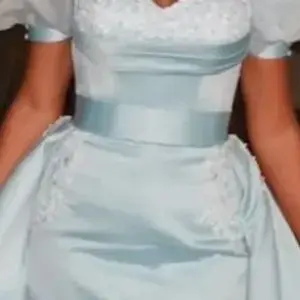 2026 Blue High Low Prom Dress 2026 with Detachable Train Short Sleeves Sheath Evening Gown Sequins Beads Appliques for Party