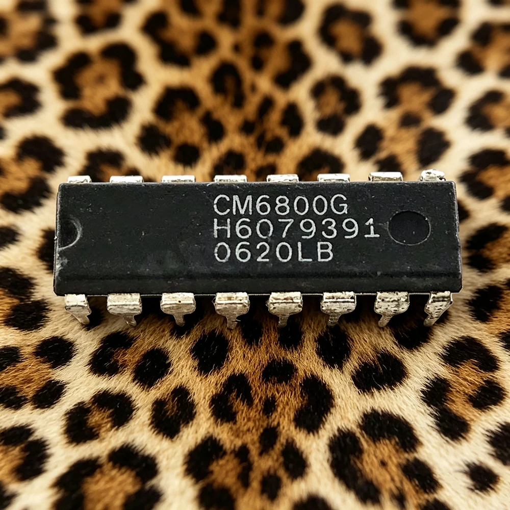 CM6800TX CM6800I CM6800U2AX CM6800X CM6800G CM6800AG CM6800 CM6800UX CM6800UBX CM6800U2BX DIP-16  In-Stock 5pcs/lot