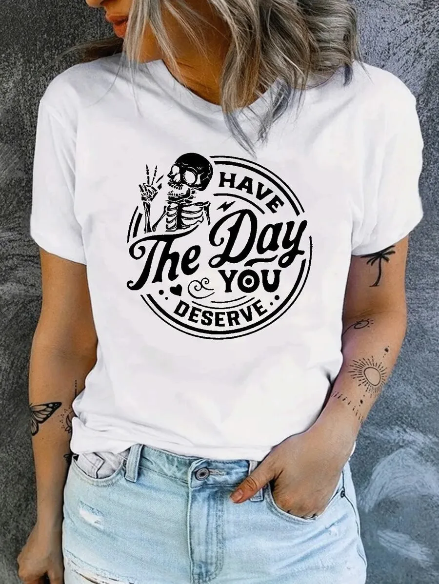 

Плюс - Повседневная острая футболка с тематикой, с коротким рукавом и уникальным принтом