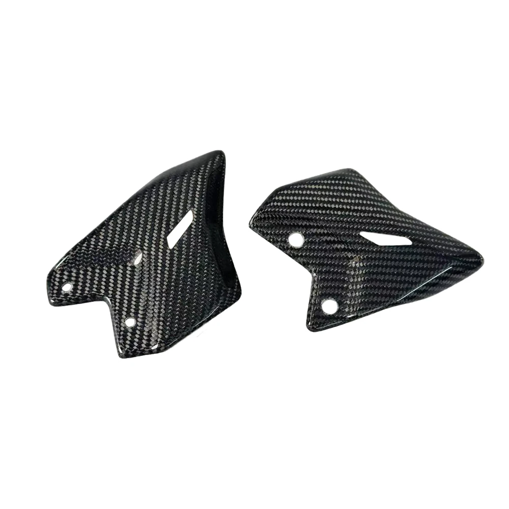 Adatto per Kawasaki Ninja 650-z650 accessori moto pedale posteriore bordo ala bordo di protezione posteriore in fibra di carbonio 2017-2024
