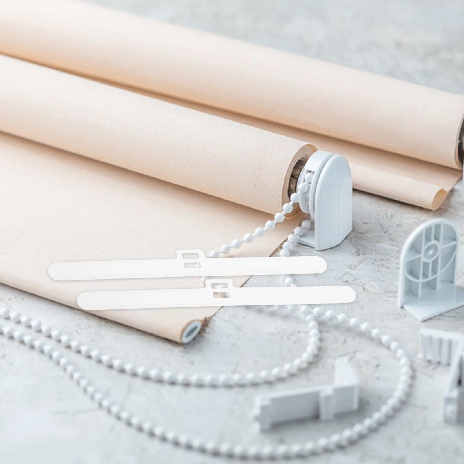 

10Pcs Vertical Blind Valance Clips Double Hole Hanging Accessory for Window Blinds Modern and Versatile Window Vertical Blinds