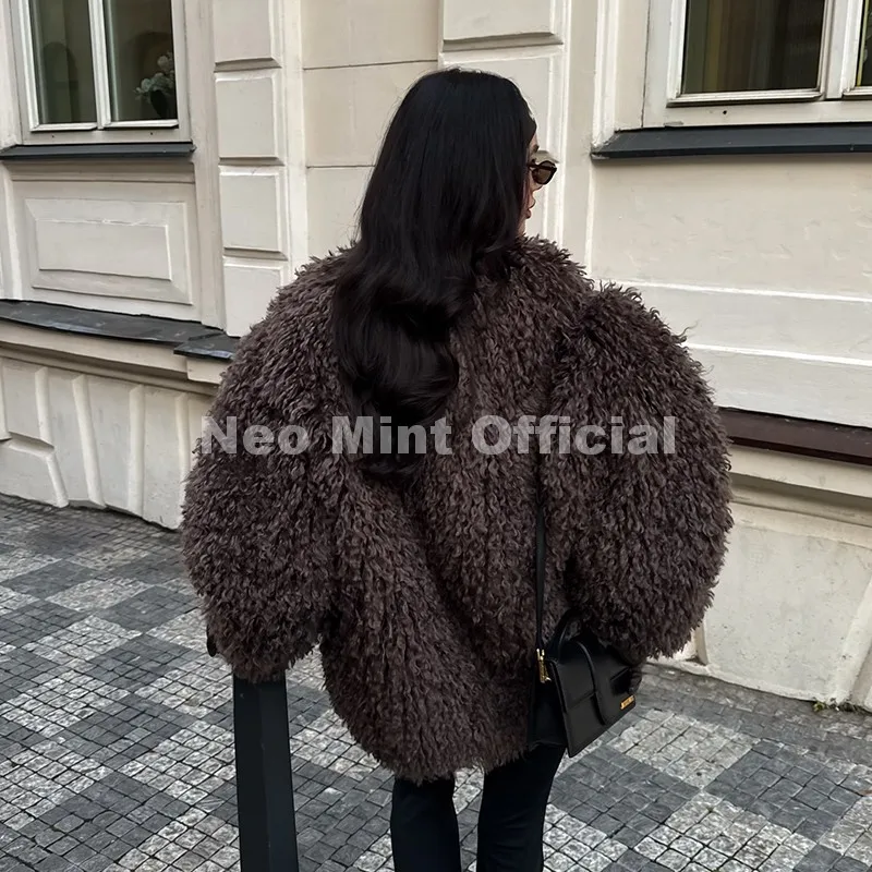 Neo Mint Winter 2026 Hot Chocolate Fluffy Chunky Sheep Fur Coat Women Oversized Overcoat Outerwear Ins Street Fashion Fur Jacket