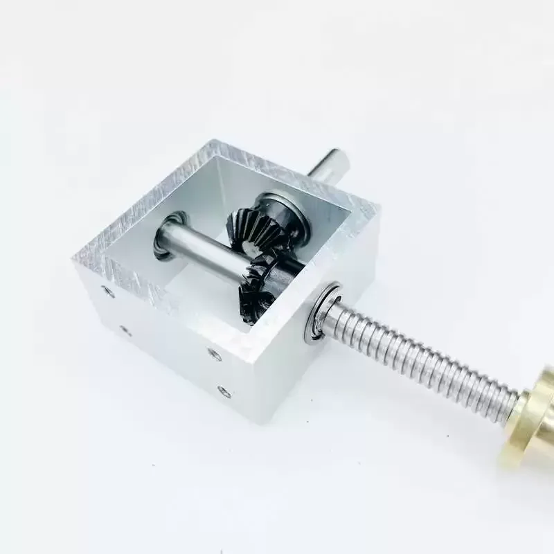 Miniature Right Angle Steering Hand Crank Screw Linear Lifting Module Guide Box 1 to 1 Gearbox Angle Commutator