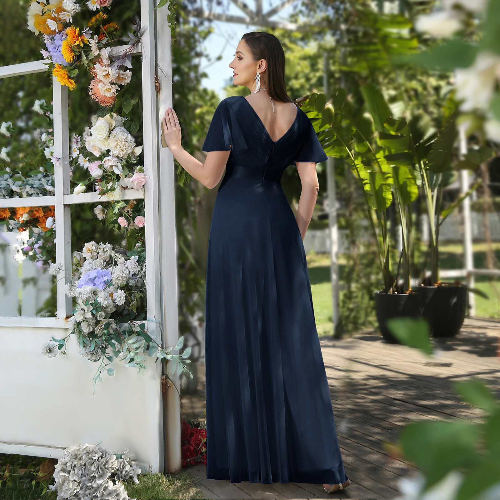 Eleganti abiti da sera impero con volant in tulle maniche corte scollo a V abiti da ballo senza schienale abito da sposa da sposa a-line fino al pavimento