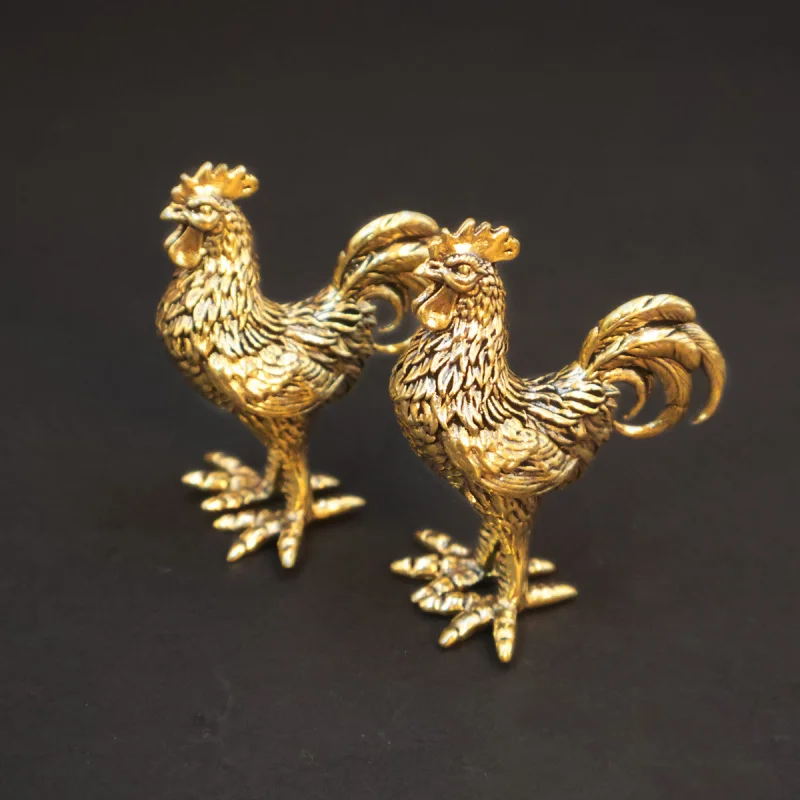 

Solid Brass Rooster Small Ornament Desktop Handheld Piece Rooster Hen Zodiac Tea Ceremony Tea Pet Carved Antique Copperware
