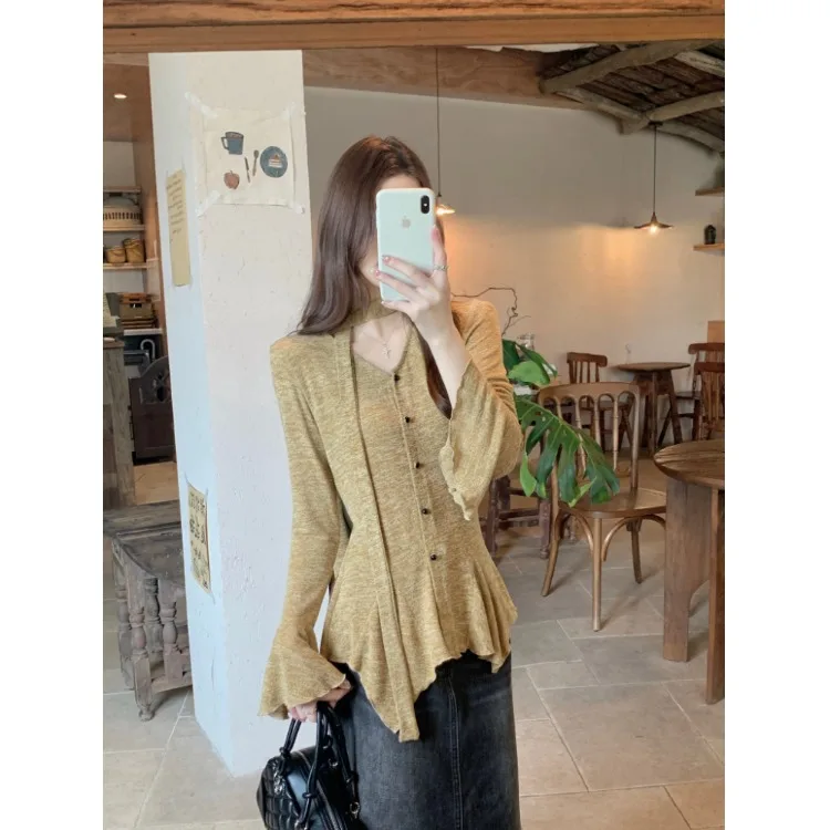 

Retro Sle Asymmetrical V-Ne Bell Sve Slimming Top Spring 2026 Women's Faion irt Upper Body Korean Early Spring