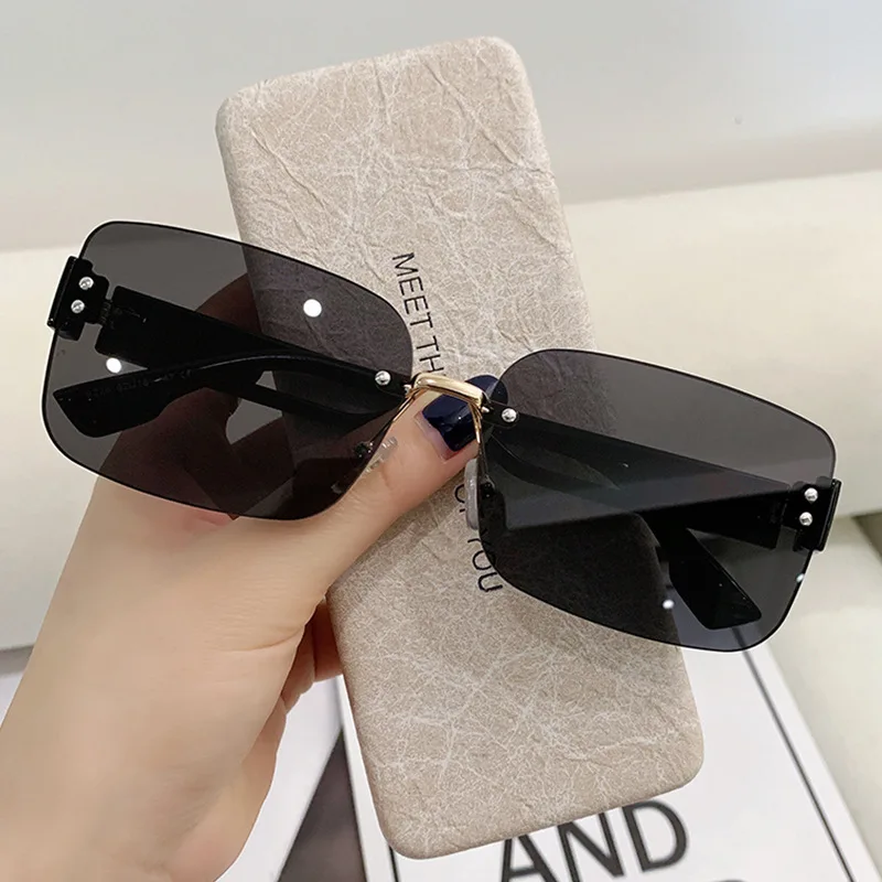 New Vintage Rimless Sunglasses With Black Wide Leg Men Women Sun Glasses 2025 Luxury Brand Designer Eyewear Shades UV400 Goggles