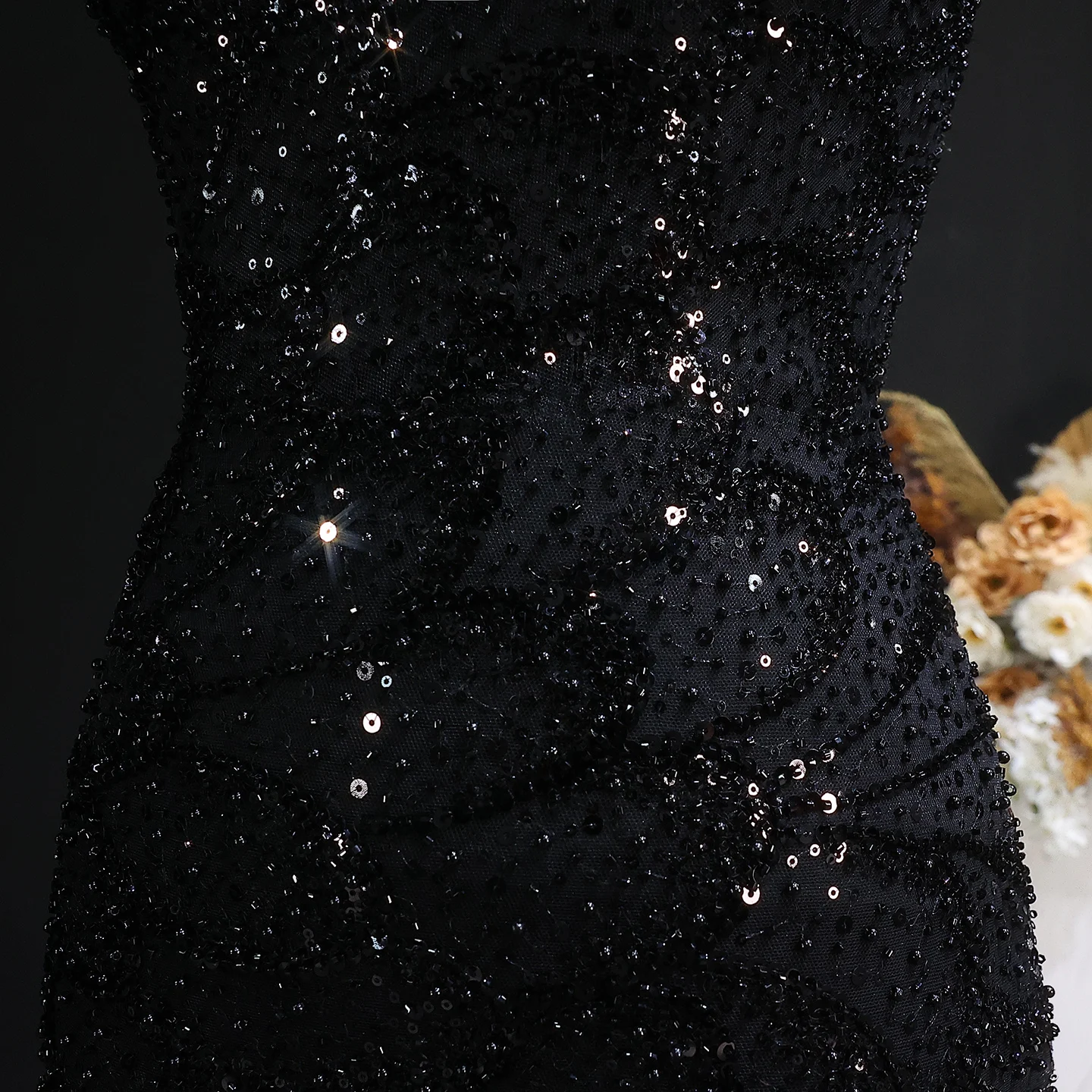 Sharon Said: Atemberaubendes smaragdgrünes trägerloses Meerjungfrauen-Abendkleid, langes arabisches Verlobungs-, Hochzeits- und festliches Partykleid SS601, maßgeschneidert. – Detail 26