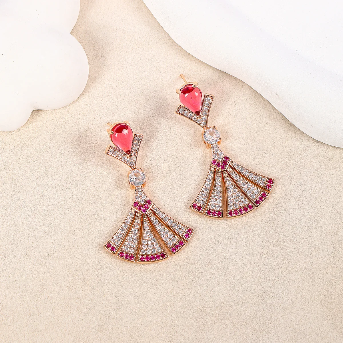 Bilincolor Fan Shaped Zircon Earrings for Women