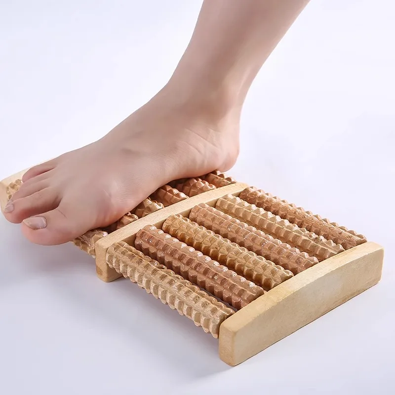 Wooden foot massage roller, dual-control design, portable for home use, a four-season foot care tool