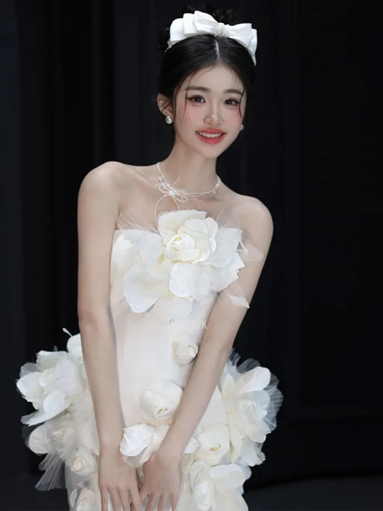 Lichte luxe satijnen trouwjurken dames strapless zeemeermin galajurk 3D bloemenapplicaties trein zoom formele feestavondjurk