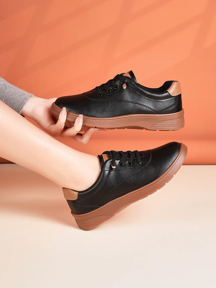 Women's Wide Fit Leather Flats 35-41 | Business Casual Walking Shoes, Comfortable Non-Slip Slip-Ons for Spring Fall
