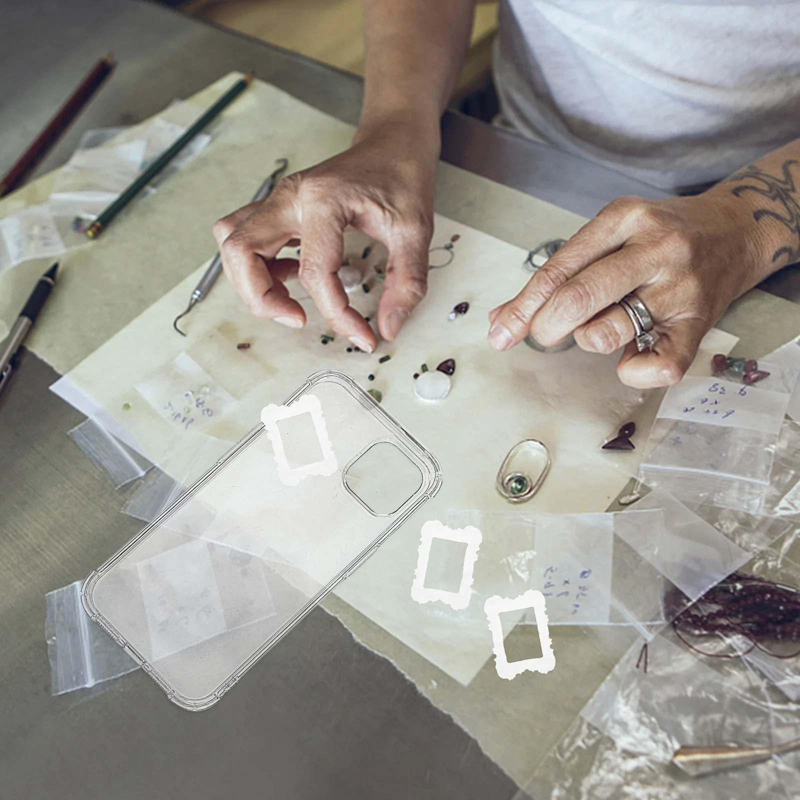 

10Pcs Resin Charms Exquisite Miniature Photo Frames for DIY Craft Projects Keychain Sweater Chain Cellphone Decor