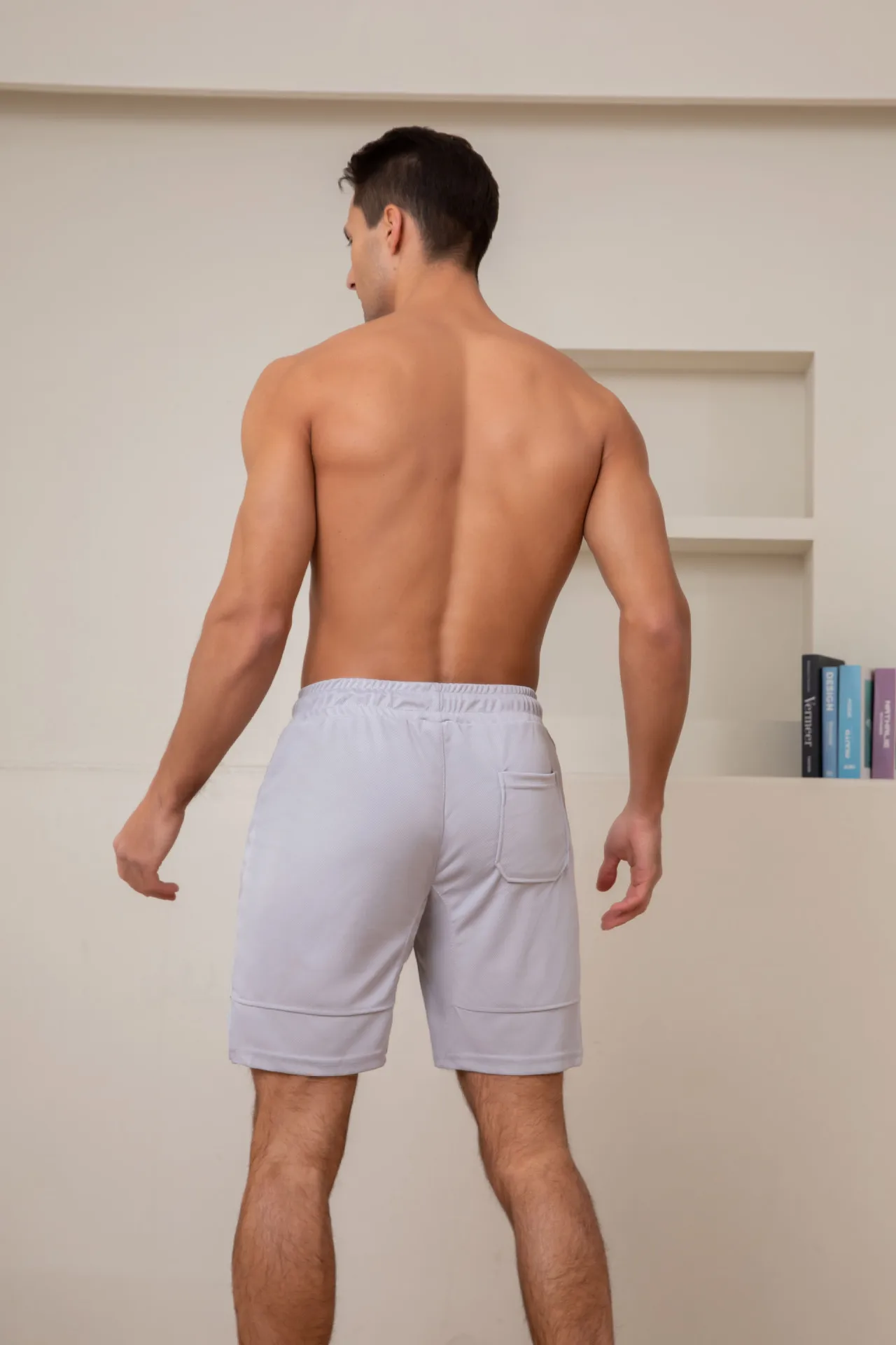 Men's Fitness Competition Beach Pants Quick-drying Summer Quarter-length Pants Knee-length Sports Shorts Loose Surfing Pants