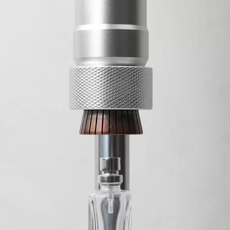 

Manual Crimping Tool For Perfume Collar Press Capping Machine For Glass Bottles Engine Core Component Carton Packaging