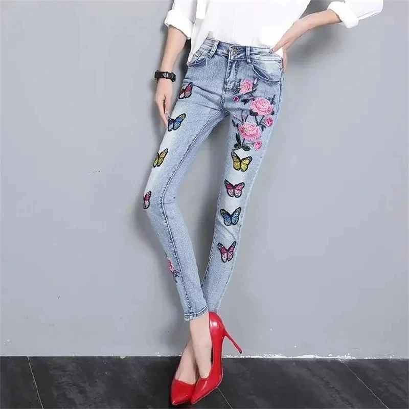 2024 New autumn Ladies Jeans Embroidered Lotus Flowers  Denim Pants High Waist Korean Slim Versatile Small Feet Trousers Women