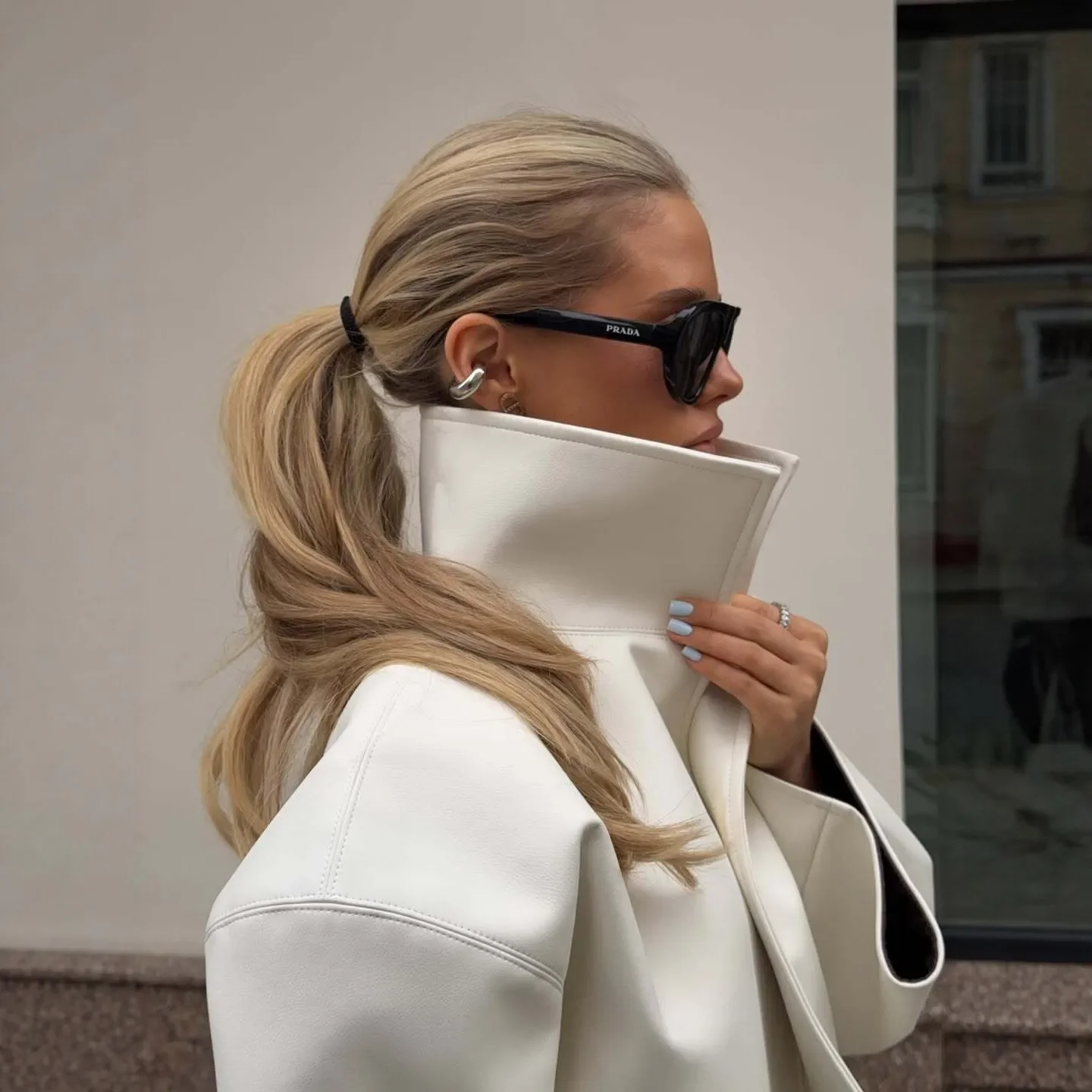 2026 new women's turtleneck asymmetrical small blazer slim and thin fashion temperament long sleeves