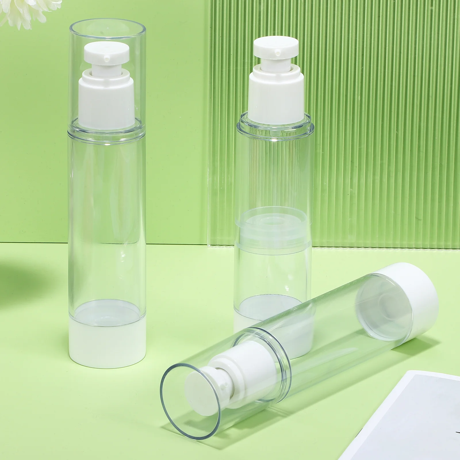 

4 pcs 100Ml Airless Pump Bottles Refillable Transparent Travel Size Lotion Containers For Shampoo Conditioner Toner Serum