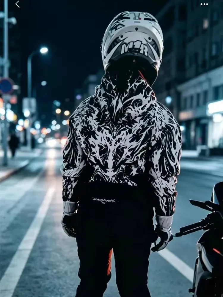 Men Street Reflective Hoodie Y2k Style Gothic Long‑sleeve Pullover Hooded Sweatshirt Loose‑fit Motorcycle Rider Night Outing New
