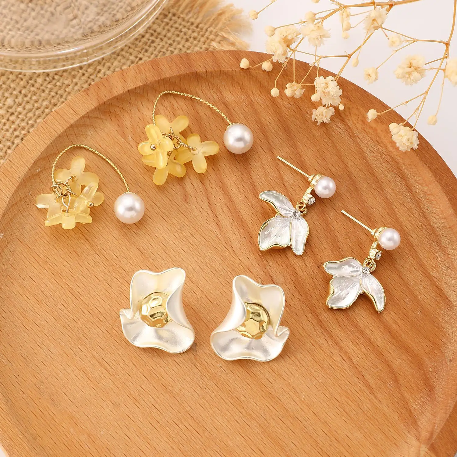 New Fashion  Irregular Retro Flower Stud Earring For Women Silver Color Simple Ear Accessories Gift