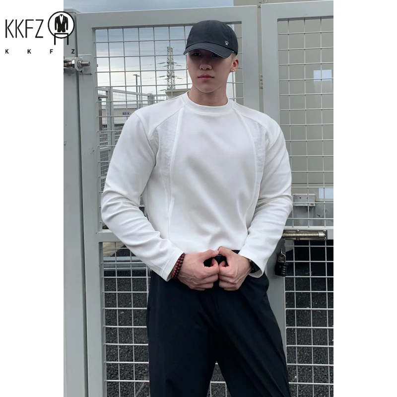 Mens Casual Crew Neck Long Sleeve T Shirt Vertical Panel Weave Tailored Cut For Weekend Gathering Outdoor Activity Scenes