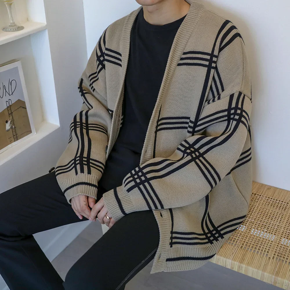 Cardigan linha xadrez com decote em v masculino, suéter solto retrô, casacos casuais, suéter de malha, moda coreana, novo, inverno, 2023