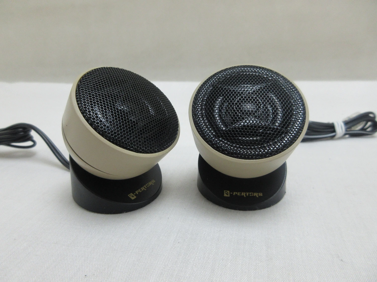 Mini Car Audio with A Base Unit and High-quality Tweeter, Suitable for Modifying Vehicle Audio System