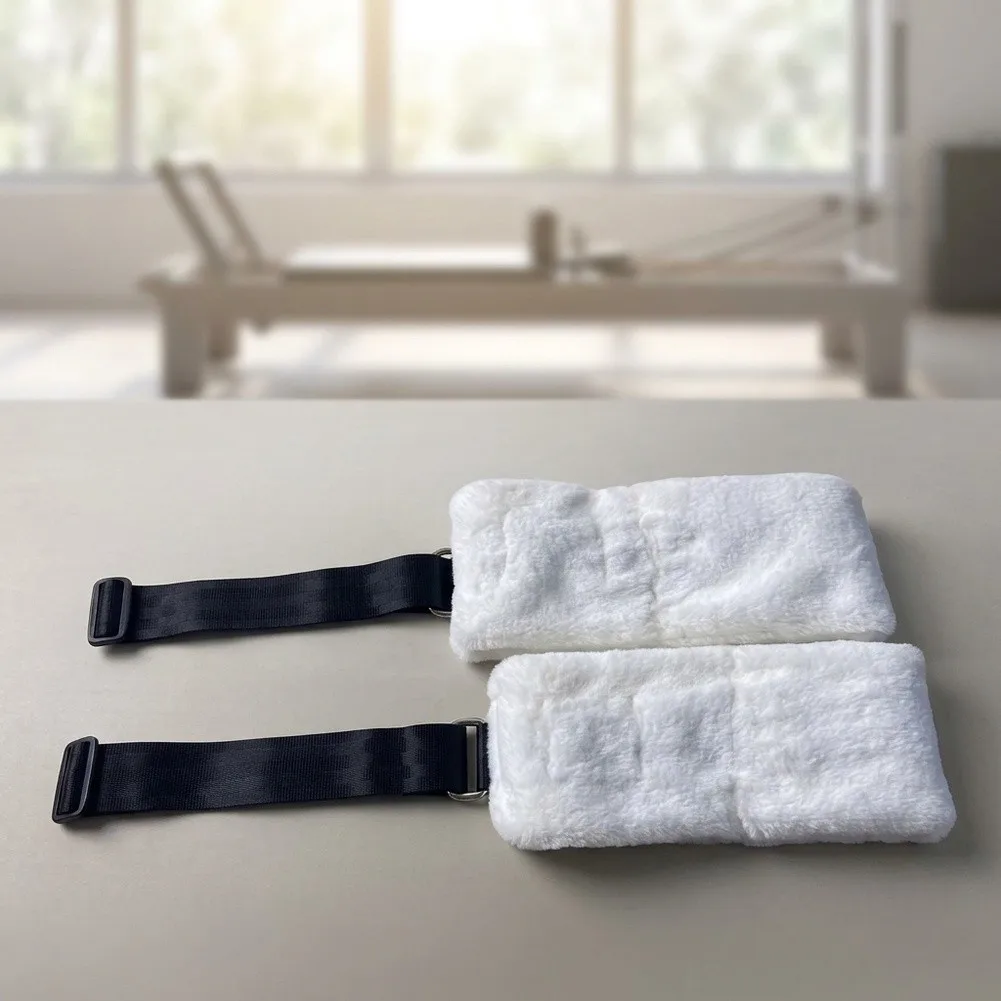 Plush Pull Strap Set for Pilates Reformers Supporting Feet in Straps Arm Exercises and Full Body Stretch Series Routines