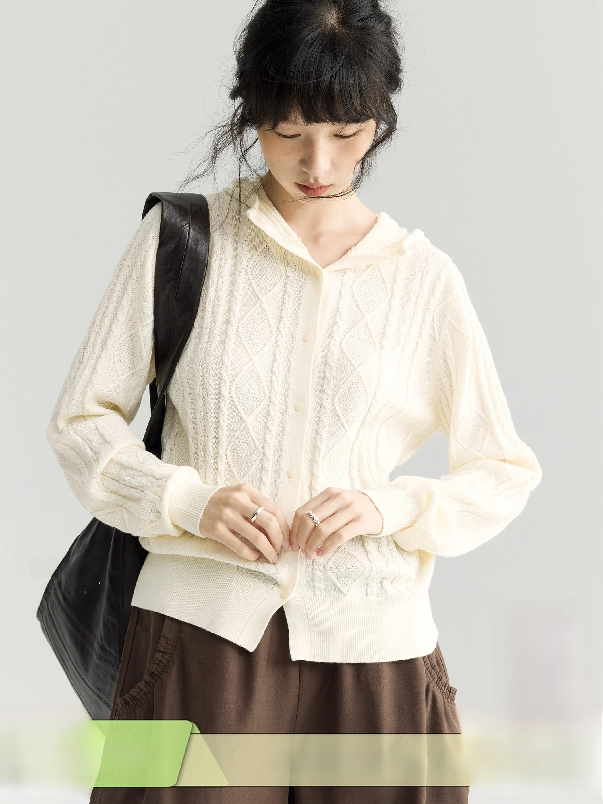 

Retro Sle Knitted Hat Design Thin Cotton Cardigan with Diamond Pattern And Knot Design Casual Daily Wear for Women