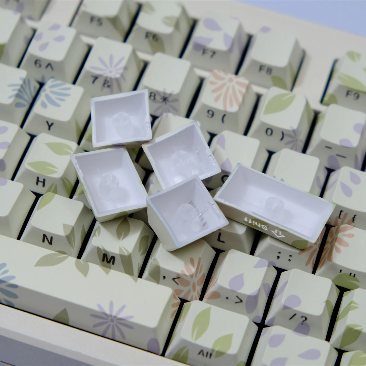Side-lit Shine Through Keycaps 130 Keys Cherry Profile Flower Themed Dye Sublimation PBT Keycap for MX Switches Gaming Keyboard