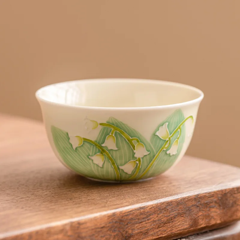 

70ml Hand-painted Lily Master Cup Household Ceramic Teacup Engraving Bellflower Tea Ceremony Chinese Kung Fu Tea Sets Drinkware